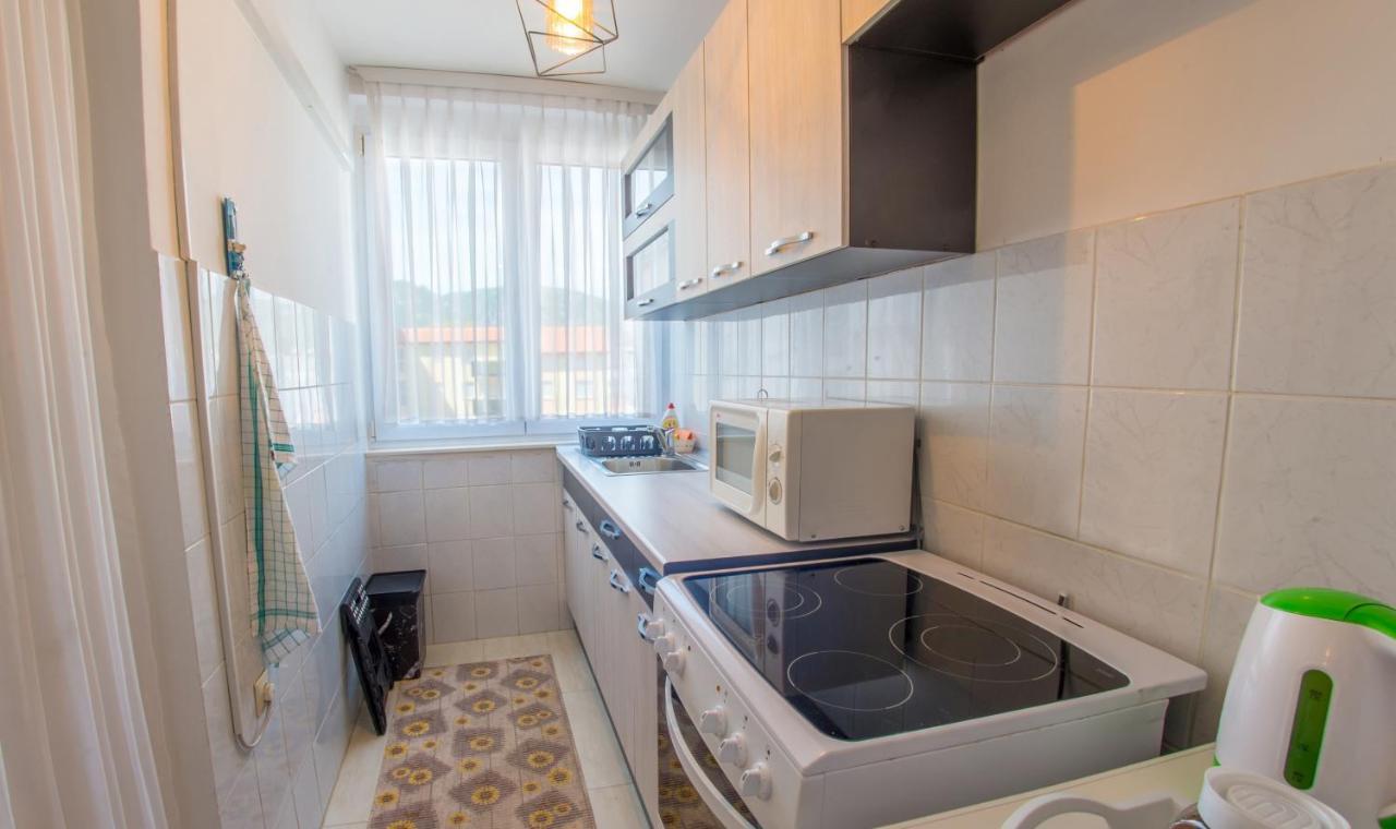 Apartment Revia Μόσταρ Εξωτερικό φωτογραφία